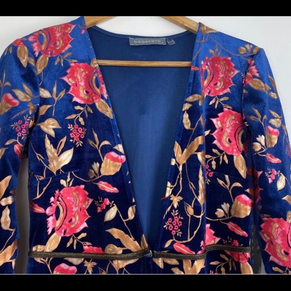 Metallic Duster. Beautiful Floral Fabric. - Picture 2 of 6